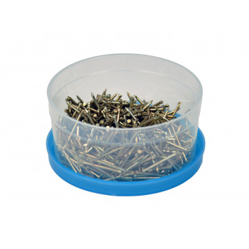 Eisennägel für magnetische Kraft