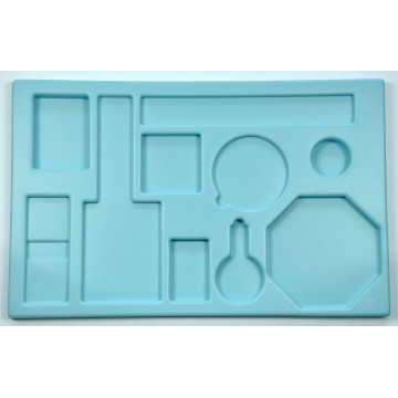 Boxeneinsatz Wärme 2, Facheinsatz gerätegeformt